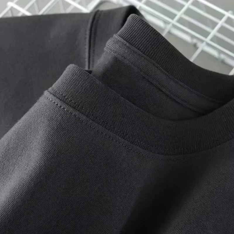 T-shirt con stampa grafica del - Poster Men Fashion recensione e prezzo