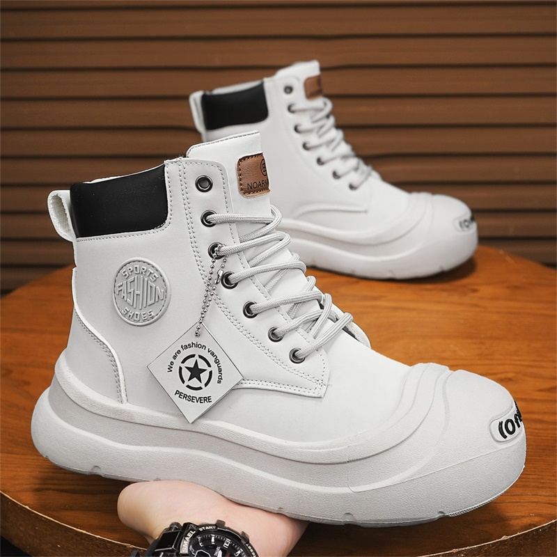 Pantaloncini Stivaletti Scarpe - Mens Fashion Trainers recensione e prezzo
